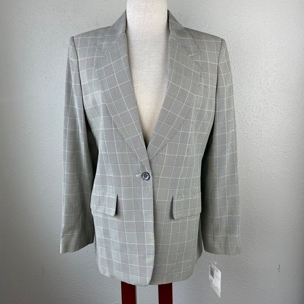 NWT Liz Claiborne Blazer Jacket Size 10